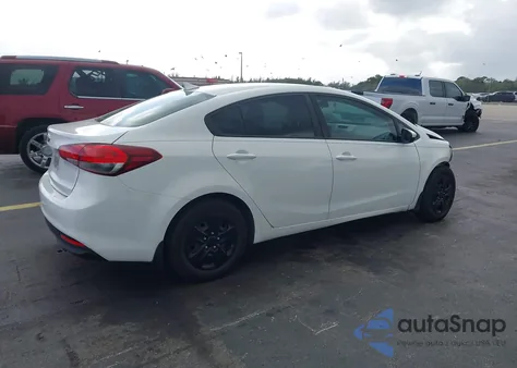 2017 Kia Forte Lx из США, поврежденный, VIN 3KPFK4A78HE059341